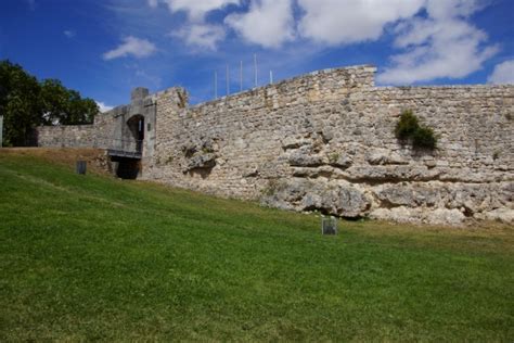 Burgos Castle (Burgos) | Structurae