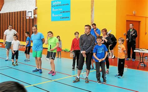 Badminton Un Tournoi Adulte Enfant Pour Le T L Thon Le T L Gramme