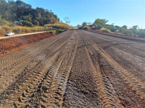 Após 5 meses obras de recuperação da MG 354 Porfírio Rodrigues Rosa