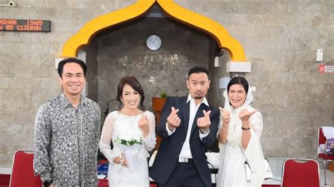 7 Potret Akad Nikah Mudjie Massaid Adik Ipar Angelina Sondakh Digelar