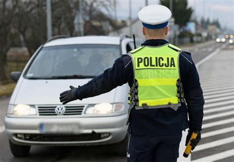 Czego Pod Adnym Pozorem Nie Robi Gdy Zatrzyma Nas Policja