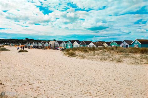 Mudeford Beach And Sandbank A Locals Handbook For Tourists And Visitors