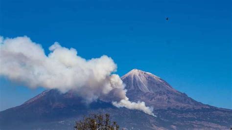 Pico de Orizaba incendio en faldas del volcán lleva 24 horas Uno TV