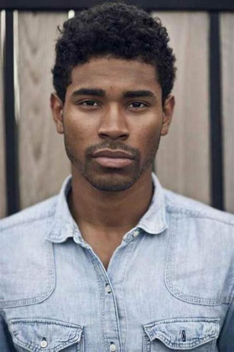 Coupe Afro Homme 72 idées pour votre inspiration Archzine fr