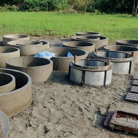 Grey Rcc Concrete Well Ring For Septic Tank Mm At Best Price In