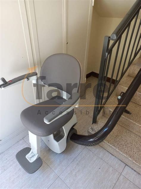 Silla Salvaescaleras Flow X En Comunidad De Vecinos Farr Accessibilitat