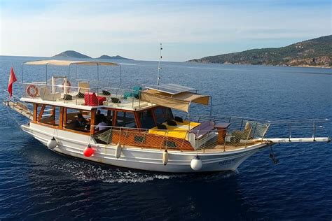 Kalkan Boat Trip | Private Boat Hire | Daily Boat Trips