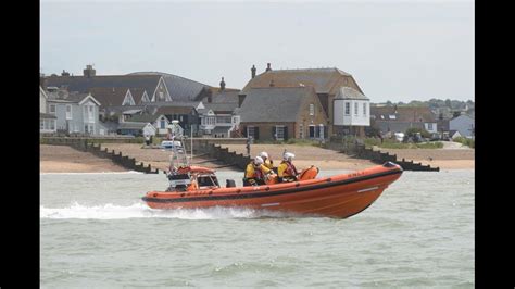 Whitstable Rnli Launch To Motor Cruiser Aground At Entrance To The