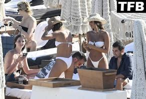 NETA ALCHIMISTER Nude AZNude