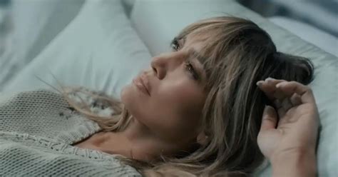 Jennifer Lopez Sex Addict Dans La Nouvelle Bande Annonce De This Is Me Now Bande Annonce