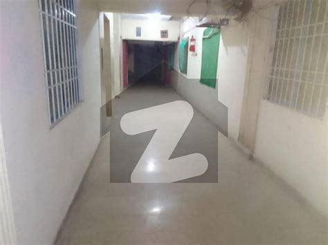 Buy A Centrally Located 900 Square Feet Flat In Gulistan E Jauhar