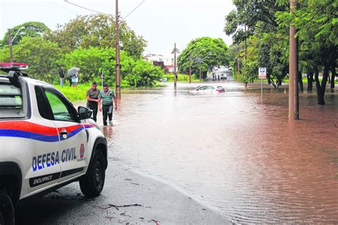 Chuva Intensa Causa Alagamentos Em Rio Claro E Regi O Jornal Cidade Rc