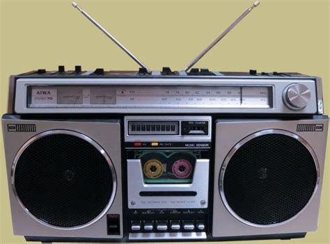 Aiwa Cs Classicboombox Cassette Tape Recorder Radio Cassette