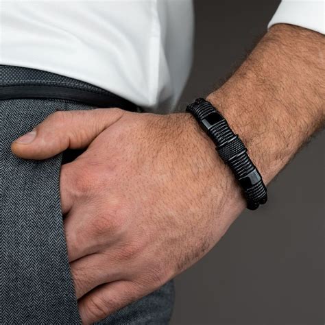 Pulsera Cuero Para Hombres En Accesorios Wattaca Per