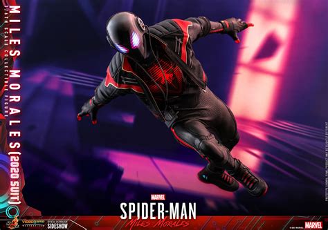Miles Morales Suit Sixth Scale Collectible Figure By Hot Toys