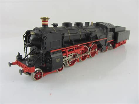 Märklin 3318 Dampflok Br 18 434 der DR in schwarz Rheingold Lok Digital ...