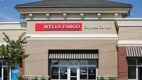 Wells Fargo opens express center in Charlotte - Charlotte Business Journal