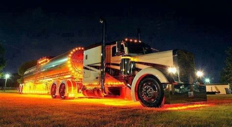 188 best images about Custom Semi Truck Paint Jobs on Pinterest | Tow ...