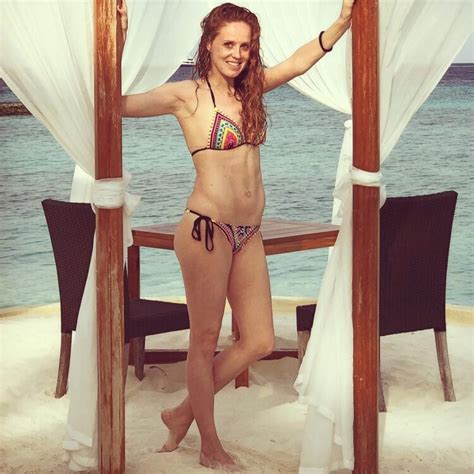 10 Hot Sexy Maria Castro Bikini Pics