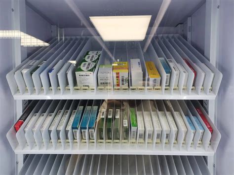 Medicine Vending Machine 24-hour Pharmacy for OTC Medicines