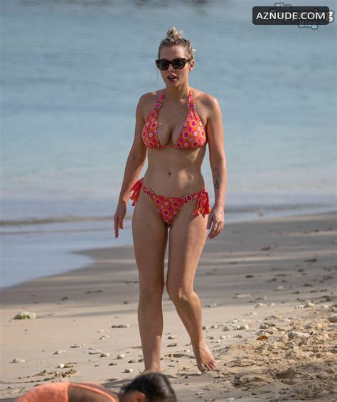 Helen Flanagan Sizzles In Sexy Bikini On Caribbean Holiday In Barbados Aznude