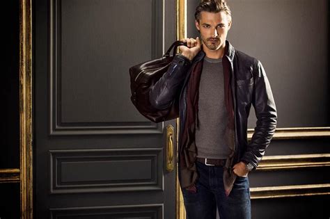 Massimo Dutti Presenta Su Elegante Lookbook De Septiembre Para Este