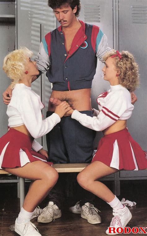 Pretty Cute Chicks Love Horny Retro Sex In XXX Dessert Picture 7