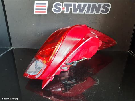 2018 Hyundai Veloster Left Taillight 0000130137 S TWINS SPARES