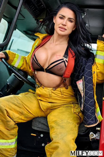 Milfy Eva Angelina Yes Chief Adultphotosets Best Porn Pic