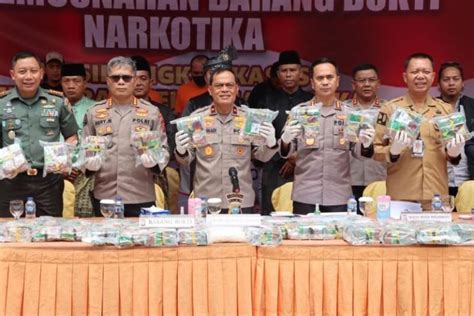 Dua Kurir Berhasil Diamankan 65 Kg Sabu Gagal Beredar Di Kota