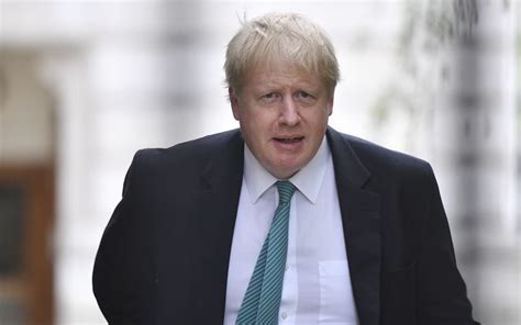 Boris Johnson Wont Apologise For Burka Comments Rnz News