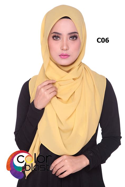 C06 – Color Blast