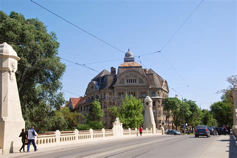 Retirement 2.0: I Love Hungarian Architecture. Timisoara 1