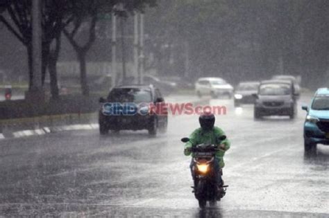 Bmkg Hujan Disertai Petir Berpotensi Terjadi Di Jakarta Pada Siang Dan