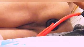 Mi culo es reventado por un tapón anal inflable XNXX