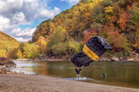 New River Gorge - Bridge Day 2023 - BASE Jump Water Landing 1 ...