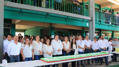 A Os Del Tecnm Campus Regi N Carbon Fera Con M S De Mil Egresados