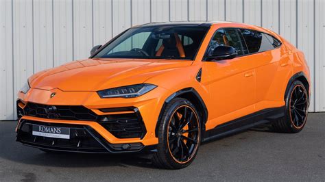 2021 Lamborghini Urus Pearl Capsule Arancio Borealis Walkaround