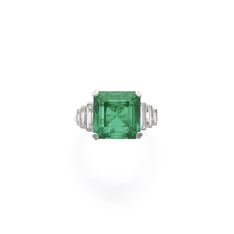 Emerald and diamond ring 祖母綠及鑽石戒指 Magnificent Jewels and Noble