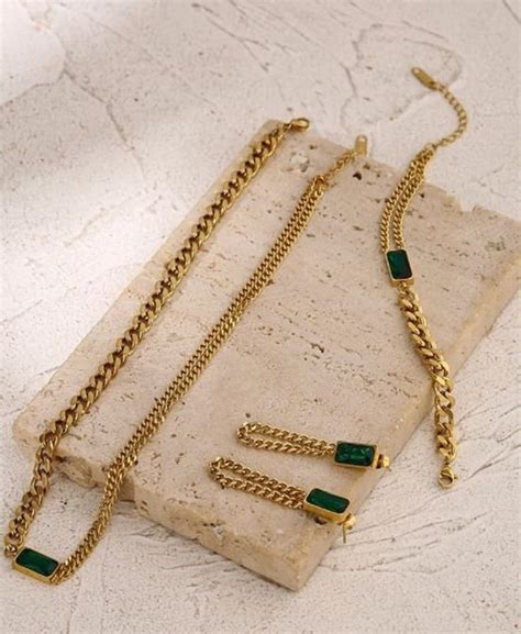 Dubai Women Fashion Emerald Gold Jewelry 18k Gold Heavy Emerald Jewelry