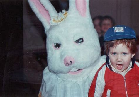 Scary Easter Bunnies (20 pics)