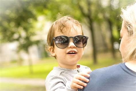 Ótica Infantil Como Proteger Os Olhos Das Crianças Na Primavera