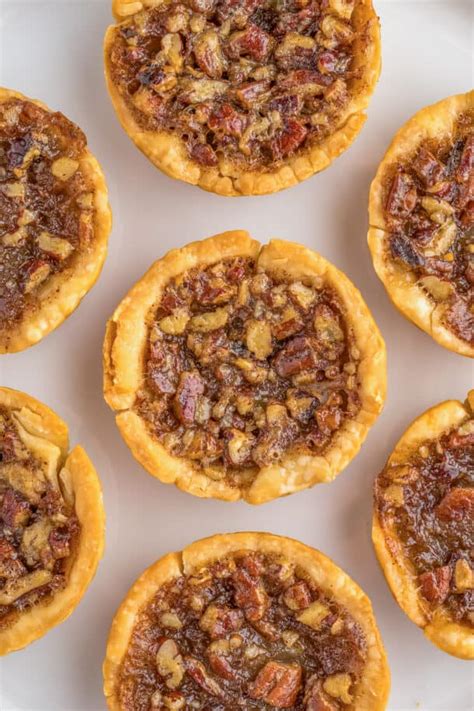 Mini Pecan Pies Cookie Dough And Oven Mitt