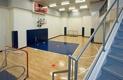 Indoor Basketball Courts | Homes of the Rich