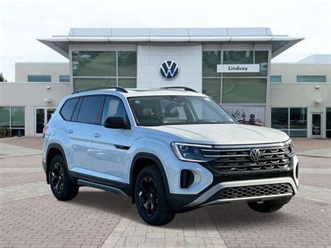 New 2024 Volkswagen Atlas Peak Edition SEL 4D Sport Utility In Sterling