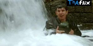 Natasa Solak Breasts Scene In Life Is A Miracle Porn Videos