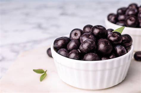 Berbagai Jenis Buah Berry dan Manfaatnya untuk Kesehatan