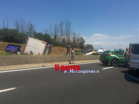 Incidente Tra Tir Tra Valmontone E Colleferro Autostrada A Chiusa