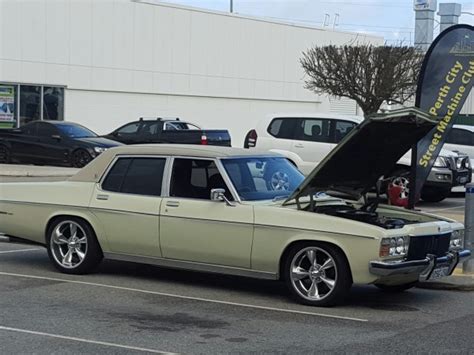 Holden Statesman Deville Roycepeters Shannons Club