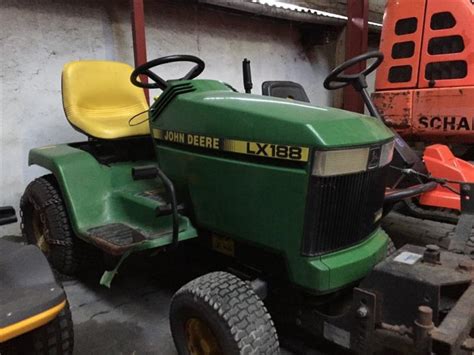 John Deere LX 188 MED KOST O KLIPPER FIN TRAKTOR MED 2 CYL MOTOR